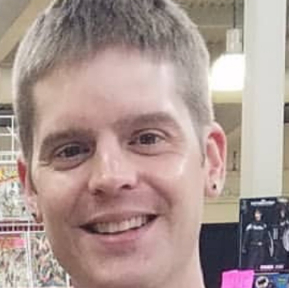 Meet your Posher, Kyle